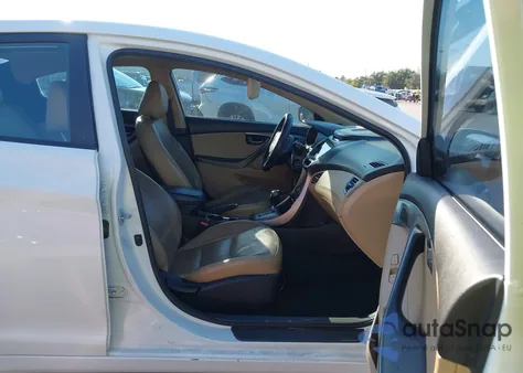 2013 Hyundai Elantra Limited z USA, uszkodzony, nr VIN 5NPDH4AE1DH331352